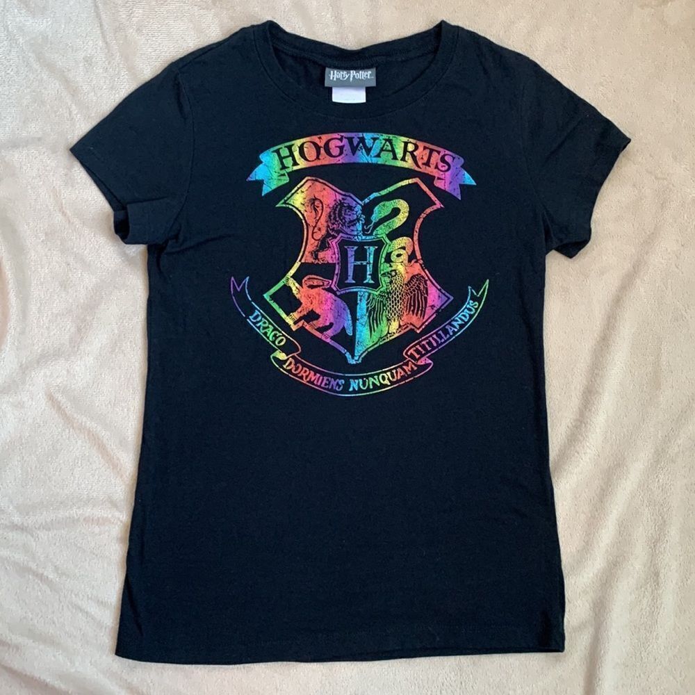 Harry Potter Hogwarts Fitted Graphic T-shirt Girls XL Black - Picture 2 of 8